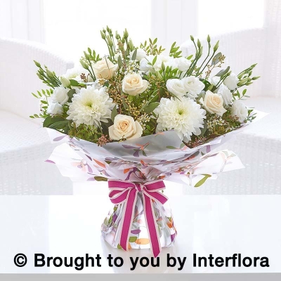 17. Autumn Elegance Handtied