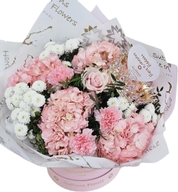 PINK MAMA LUXE HATBOX (CROWN OPTIONAL)
