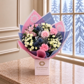 Lovely  petite Winter Gift  Box