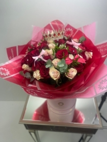 BLUSH AND ROUGE 50 LUXE HAT BOX ( CROWN OPTIONAL)