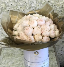 luxury white peony hatbox