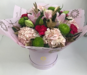 Pink & gold luxury hatbox
